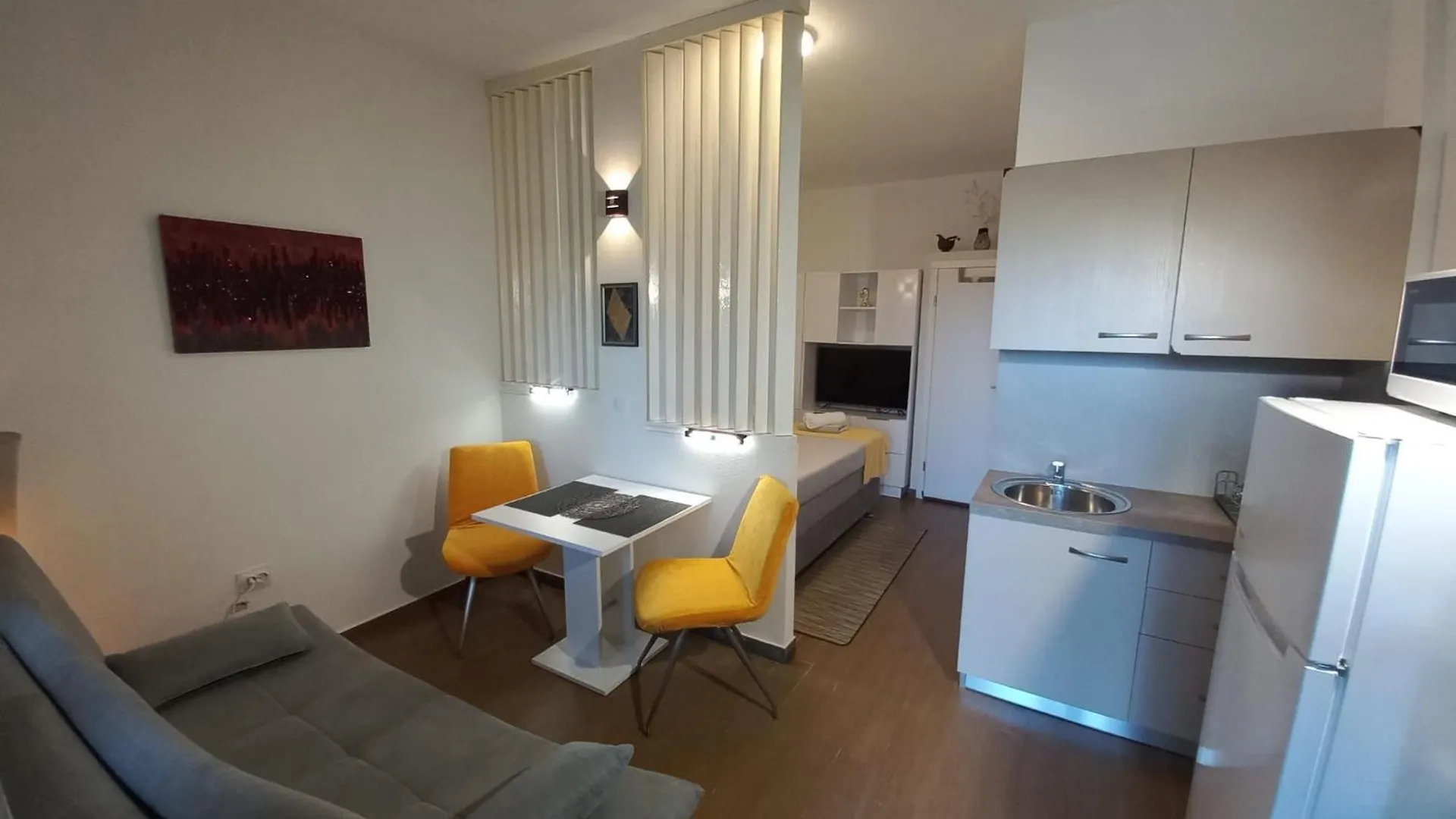 Studio Apartment With Pool Pula Privatunterkunft