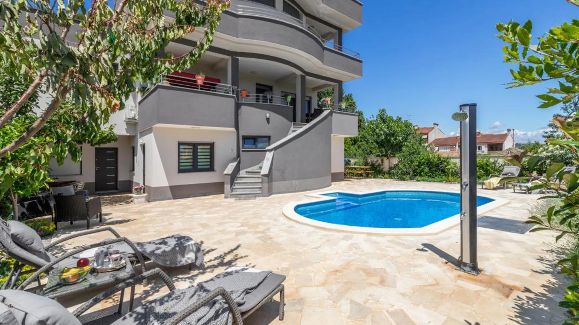 Studio Apartment With Pool Pula Privatunterkunft